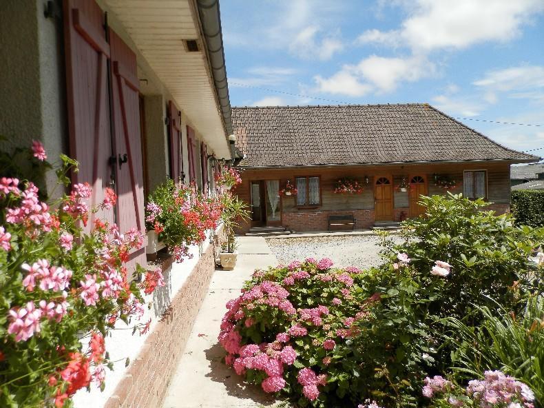 Chambres Et Table D'Hotes Les Trois Marquets Bourthes Bagian luar foto